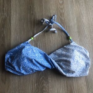 Victoria’s Secret Swim Twist Bikini Tie Top Blue & White